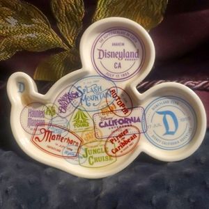 NWT Disney Parks Disneyland Mickey Mouse Head Dish